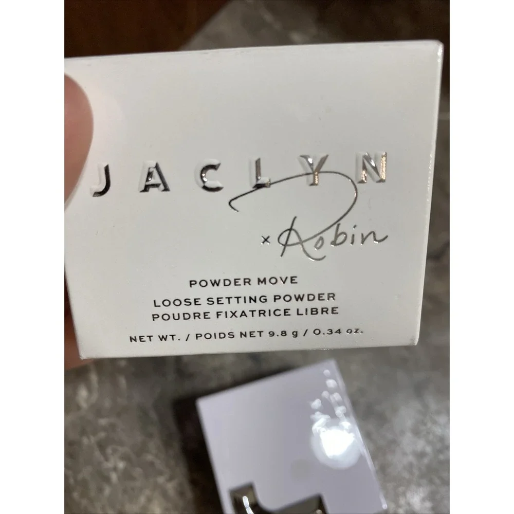 Jaclyn x Robin Powder Move Loose Setting 9.8 g Sheer Tan loose Setting‎ powder